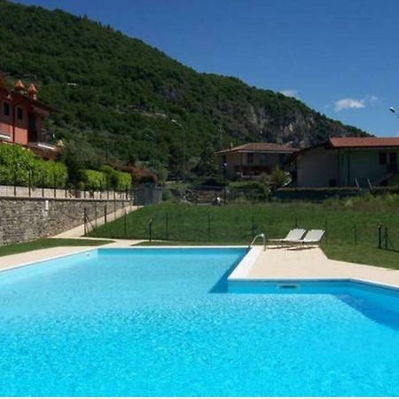 Irina'S House With View On Like And Swimming Pool Apartment Riva di Solto Exterior photo